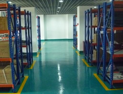 巨沃倉(cāng)儲(chǔ)